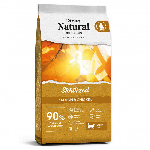 Dibaq Natural Moments Sterilized Salmón y Pollo 7k